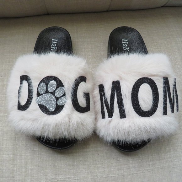 DOG MOM furry slippers - Picture 6 of 8
